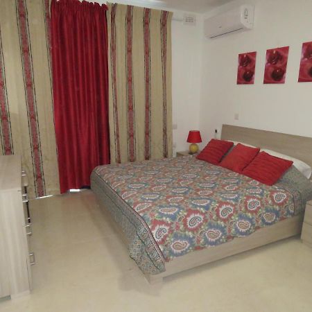 Aquamarine Sea Front Apartments - First Floor Marsaskala Bagian luar foto