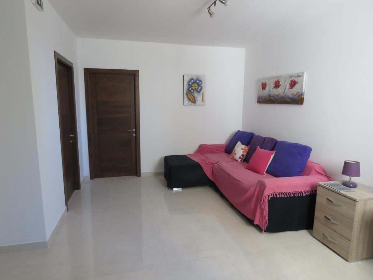 Aquamarine Sea Front Apartments - First Floor Marsaskala Bagian luar foto