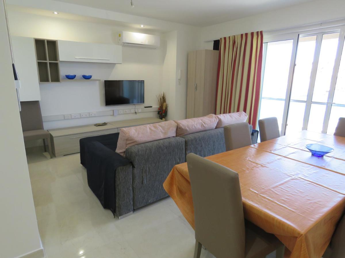Aquamarine Sea Front Apartments - First Floor Marsaskala Bagian luar foto
